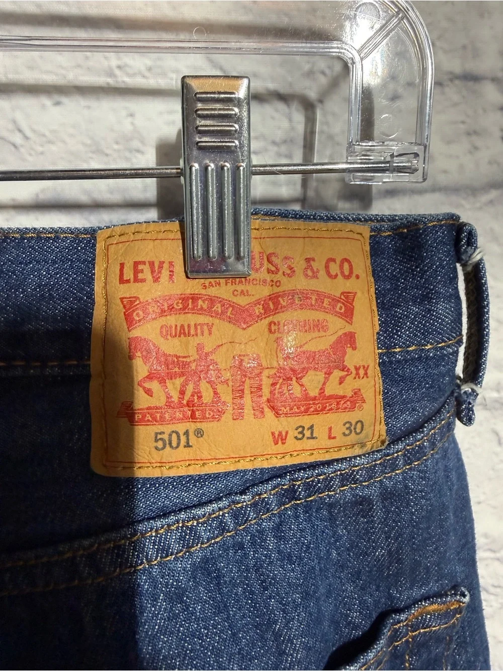 Men’s Levi’s 501 Blue Jeans, Size 31x28